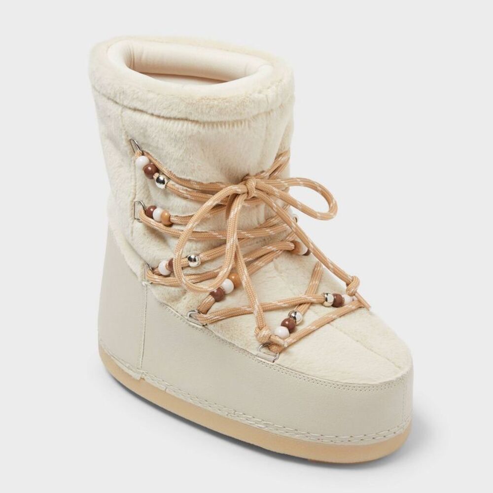 Women’s Zenita Boots with Memory Foam Insole – Universal Thread Cream 6
